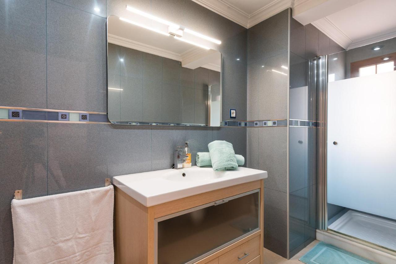 Front Line Apartment Jakarta 2 Ел Кампело Екстериор снимка